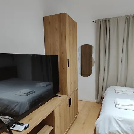 New Bazaar Retreat 2 Apartamento Tirana