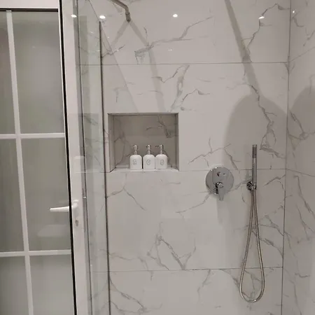 New Bazaar Retreat 2 Tirana