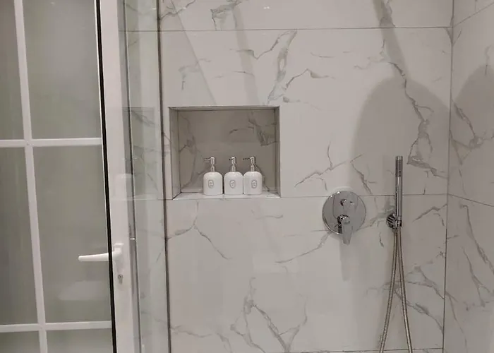 New Bazaar Retreat 2 Tirana